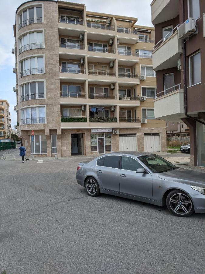 Appartamento Aquamarine Pomorie Esterno foto